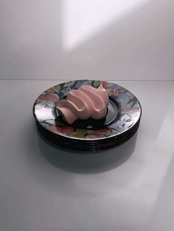 Image 1 of 6x Piatti da torta vintage Arcoroc Fiori neri Francia Set anni '80-'90 Luminarc Octime Francia Rosso Blu Giallo