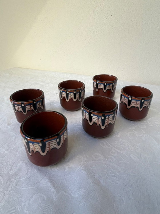 Juego de decantador de cerámica Troyan con soporte de hierro forjado, 6 tazas y cenicero. – Vasos y jarras (photo 5 of 13)