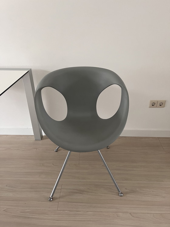 Image 1 of Tonon chair