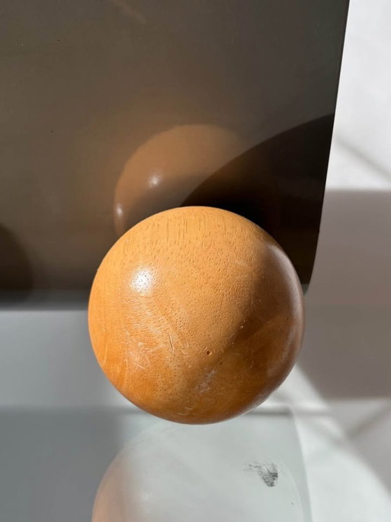 Image 1 of metalen (chroom/inox) tijdschriftenrek (houder) met houten bolvoeten