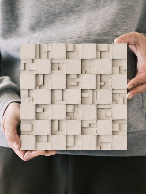 Objet mural brutaliste