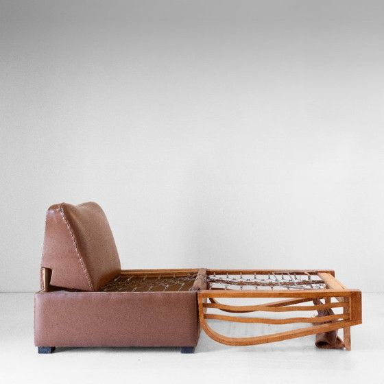 1X Italiaanse Art Déco Converteerbare Fauteuil / Slaapstoel in Bruin Eco-Leer, jaren 20. – Skai (photo 11 of 20)