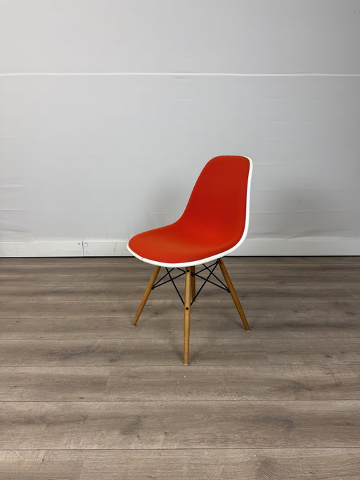VITRA DSW dining chair
