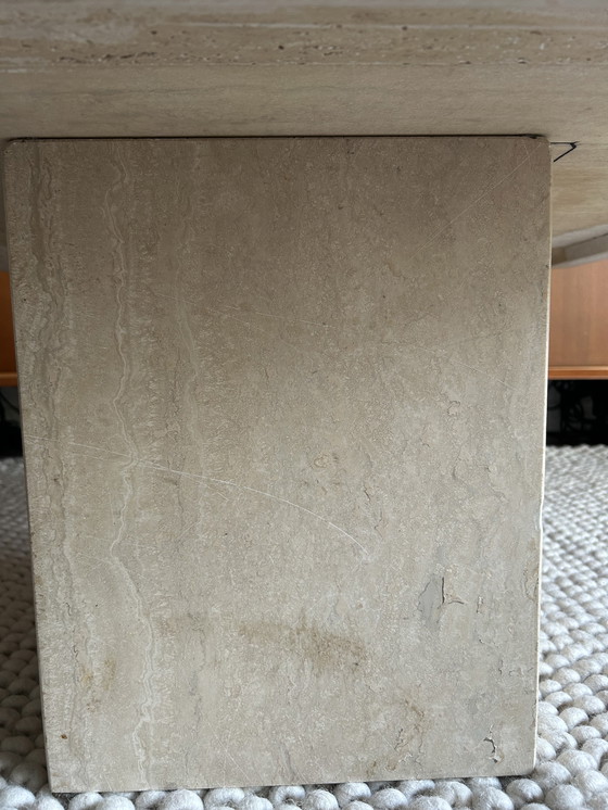 Image 1 of Tavolino da caffè in marmo travertino