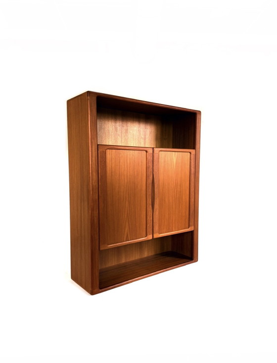 Image 1 of Vintage Danish wall cabinet, Silkenborg Møbelfabrik '80