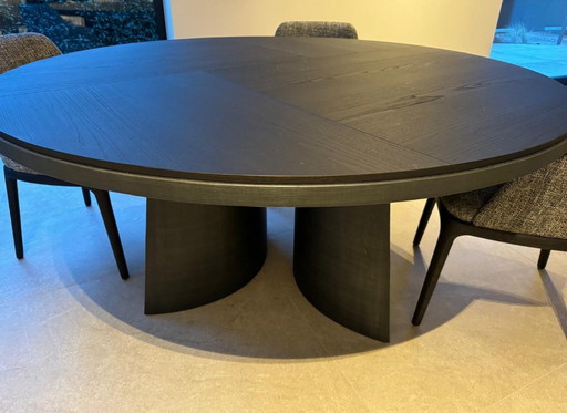 Poliform Kensington table 160cm round spessart oak
