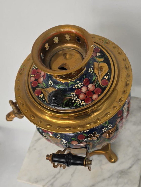 Image 1 of Vintage Soviet Russian Samovar – USSR 1981 – Hand Painted – Electric – Working