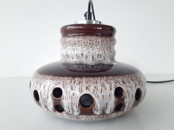 Image 1 of Keramieken aardewerken vintage hanglamp van Herda, west germany fat lava stijl, keramische retro hanglamp, bruin witte hanglamp