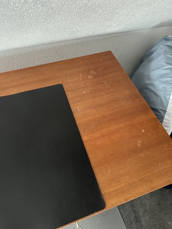 Vintage Mid-Centry Desk 1960s/1970s – Wood (photo 12 of 13)