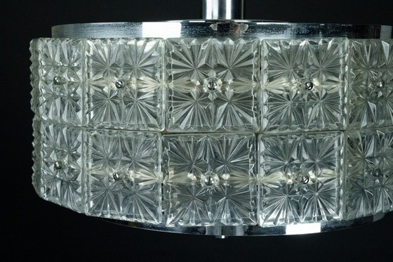 Image 1 of Lampadario vintage Kinkeldey in cristallo e cromo. Germania anni '60