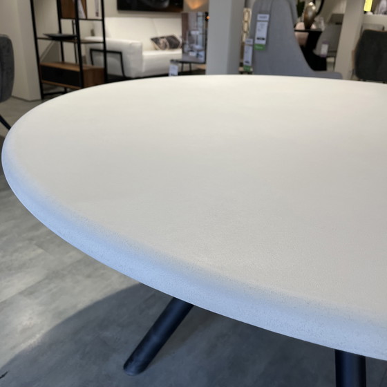 Image 1 of XOOON Lund Esstisch - Ø140