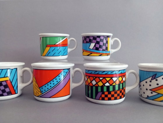 Image 1 of 6 abstrakte/postmoderne Kaffeetassen, IPA, Italien, 1990er Jahre – selten!