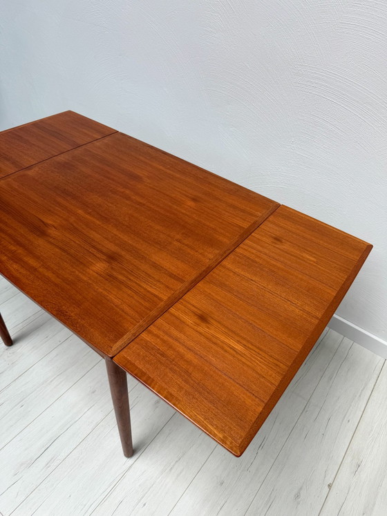 Image 1 of Tavolo da pranzo allungabile vintage danese in teak, disegnato da Poul Hundevad per Hundevad & Co., anni '60.