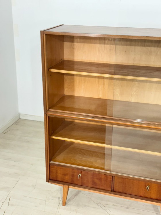 Image 1 of Vetrina di metà secolo, credenza, credenza espositiva, scaffale, vintage 1964