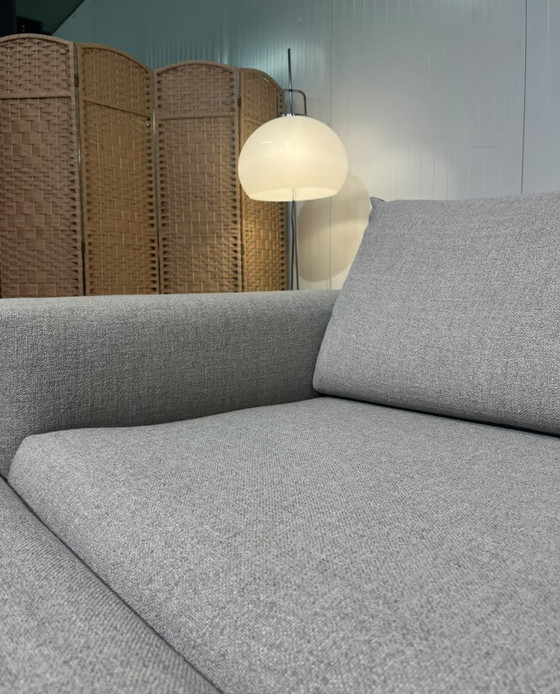 NIEUWSTAAT Design on Stock Aikon Hoekbank + Hocker – Hoekbanken, Other (photo 10 of 14)