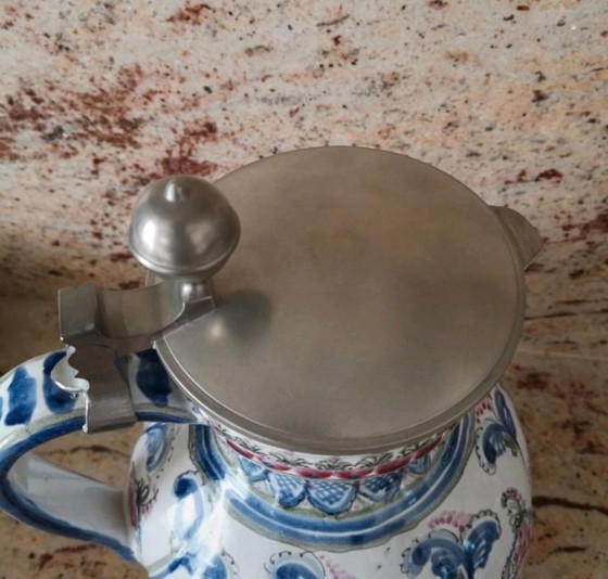 Image 1 of Keck keramische kan met tinnen deksel, handbeschilderd, cranberrymotief