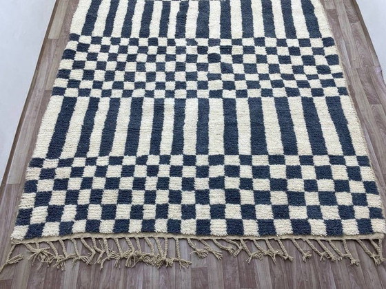 Image 1 of Handgemaakt Beni Ourain-tapijt van traditionele Atlas-wol, formaat 150/250 cm.