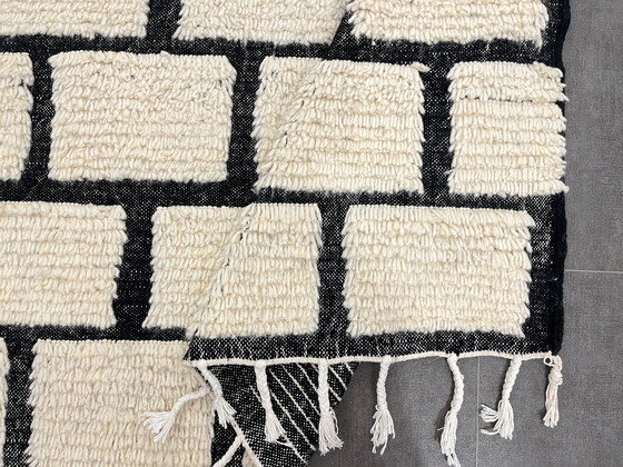 Image 1 of Alfombra bereber de lana hecha a mano - 256 cm x 154 cm
