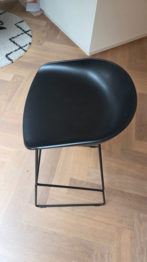 Image 1 of Taburete de bar Hay about a stool AAS38 negro 75 cm
