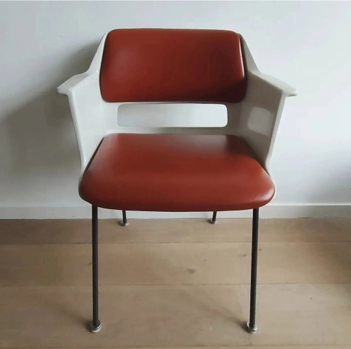 Vintage kuipstoel 2225 A.R. Cordemeyer Gispen stoel fauteuil 