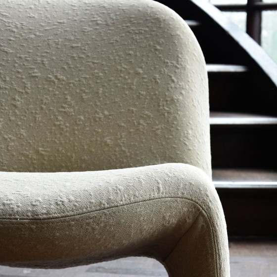 Artifort Alky Armchair – Textile (photo 6 of 9)