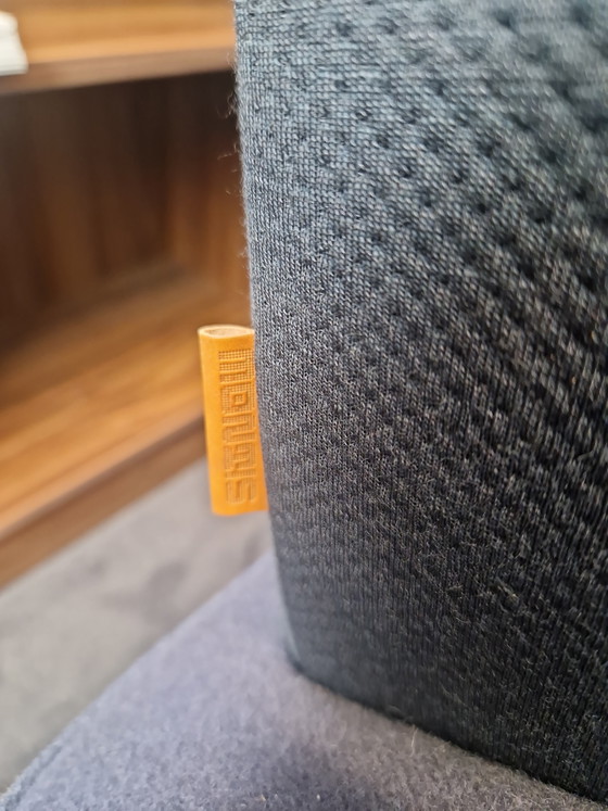 Image 1 of Sofá Montis de tela azul grisáceo