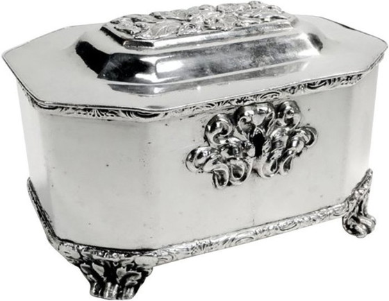 Bonboniere aus dem 19. Jahrhundert von Fraget, Warschau, Polen, 1850 – Dekorative Objekte, Metal, Silver (photo 8 of 18)