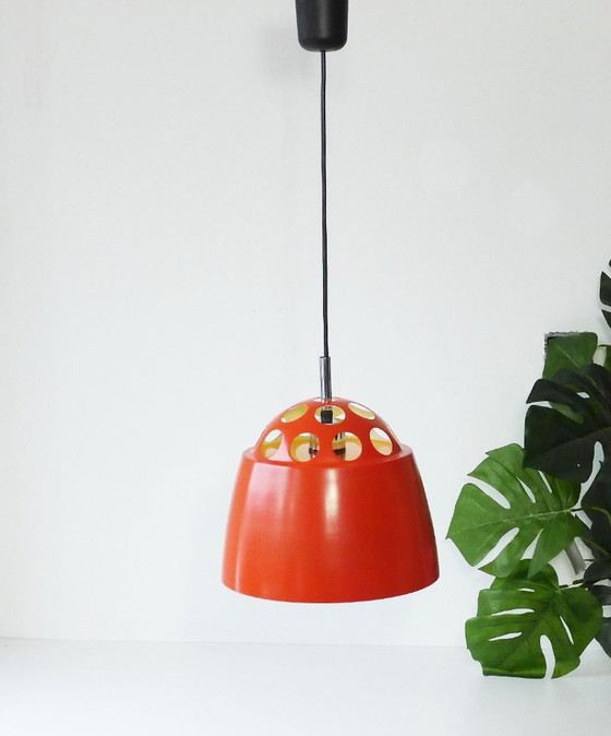 Image 1 of Lampada a sospensione vintage stile space age arancione anni '60 '70 Massive Belgio