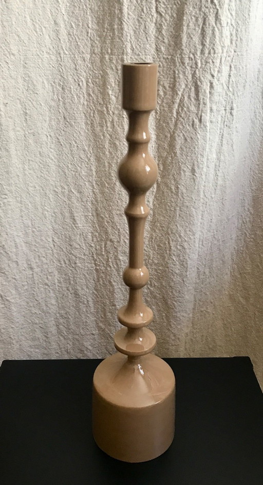 Sheva wave-shaped candleholder