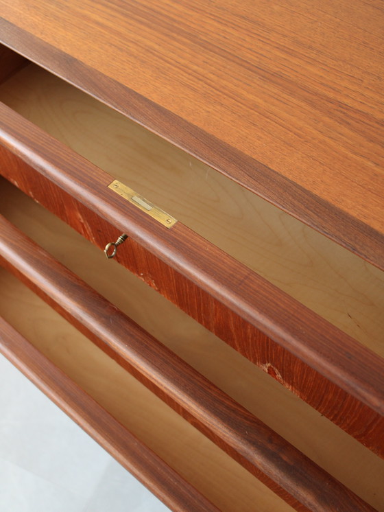 Image 1 of Cassettiera vintage danese in teak.