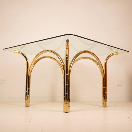 Table de salle à manger italienne méditerranéenne en acier plaqué laiton effet bambou et plateau en verre (photo 12 of 21)