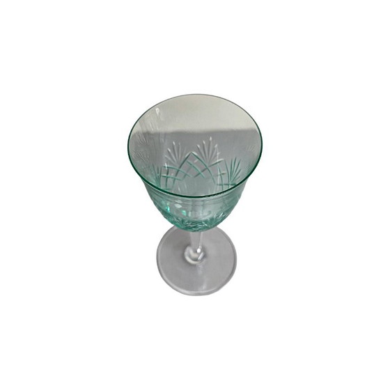 Verre à vin en uranium avec cristal taillé, du XXe siècle – Cadeaux, Glass (photo 3 of 6)