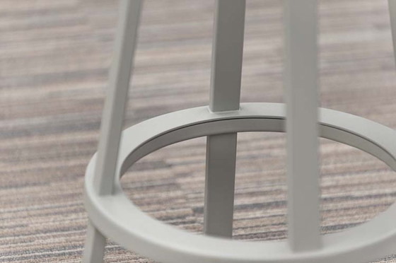 Image 1 of Taburete de bar Hay Revolver