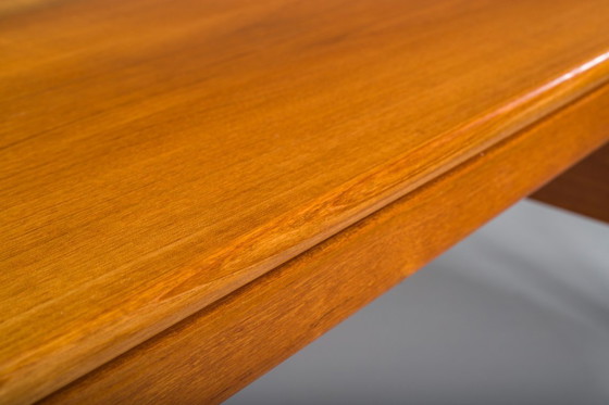 Image 1 of Mid-Century Modern Teak Schreibtisch, 1970er Jahre