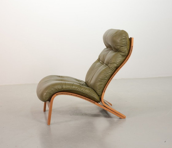 Image 1 of Superbequemes Set aus 2 Rybo Rykken-Ry-Wing-Loungesesseln mit kapitoniertem olivgrünem Leder von Elsa und Nordahl Solheim, 1960e