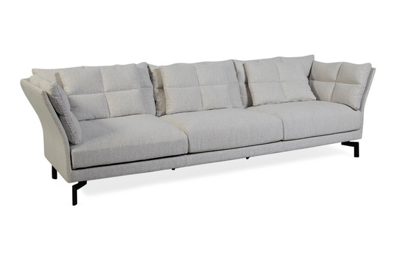 Image 1 of Passe Partout Tulip 3-seater sofa