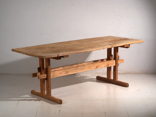 Table de salle à manger de réfectoire antique en pin – Europe Centrale, circa 1900