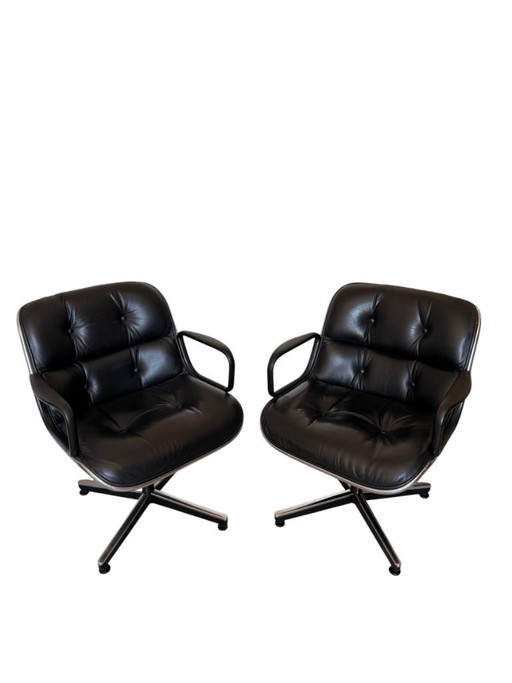 Een paar authentieke Charles Pollock directiestoelen voor Knoll - zwart leer & Skai