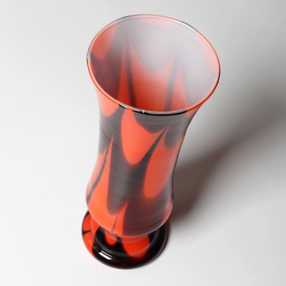 Image 1 of Zeldzame vintage vaas van Murano-glas in twee kleuren (oranje en bruin) uit het midden van de 20e eeuw / Italië / jaren 70