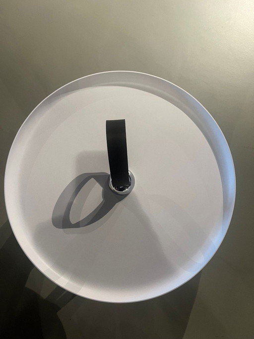 Rolf Benz 973 bijzettafel