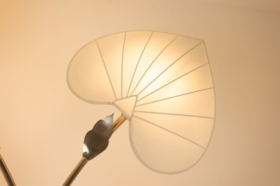 Image 1 of Antonio Pavia. Grande lampe en laiton argenté et soie. Années 1970.