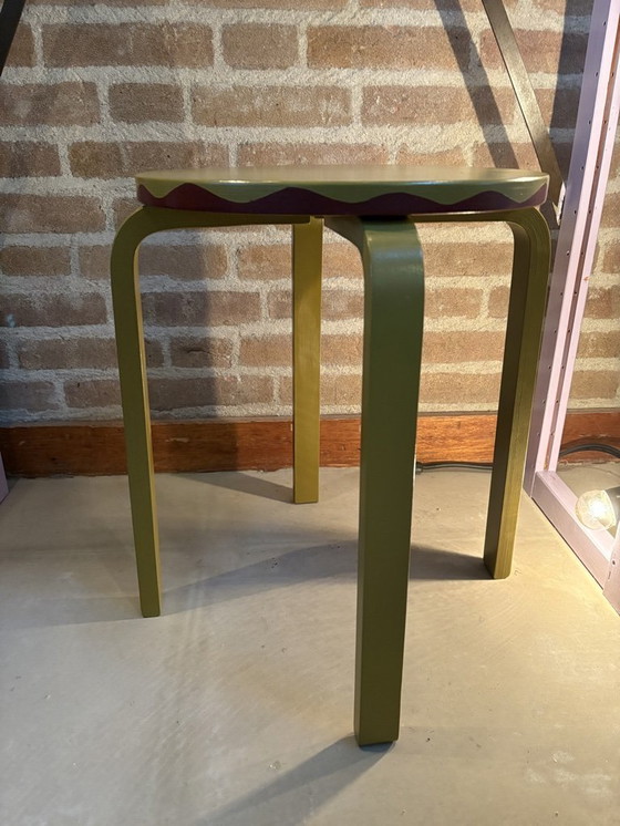 Image 1 of Taburete verde/rojo burdeos