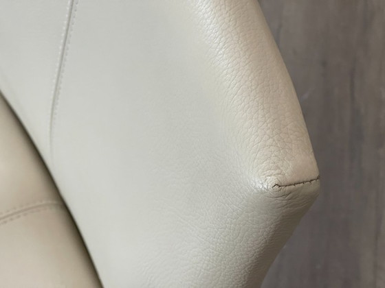 Bert Plantagie Class - Ivoor Leer | Dutch Design – Fauteuils, Leather, Metal (photo 17 of 17)