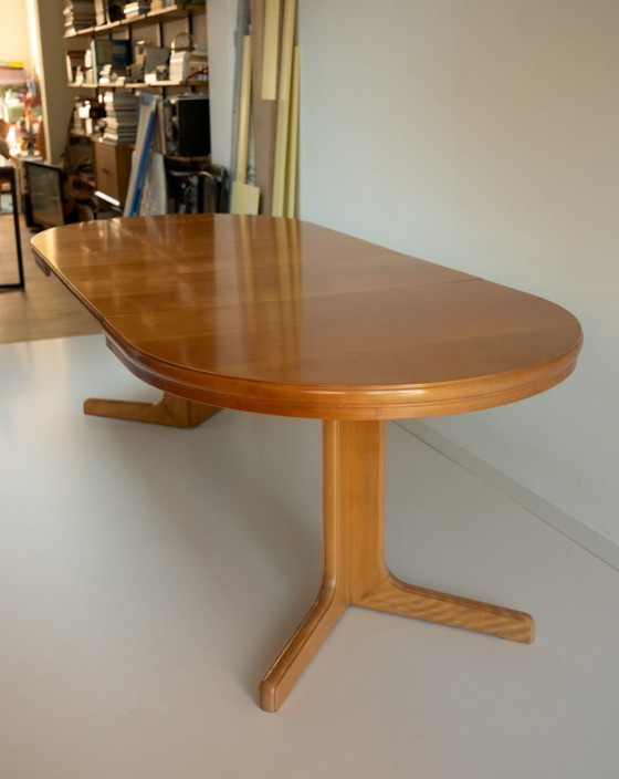 Vintage Hülsta XL Extendable Dining Table in Cherry Wood – 150-285 cm (photo 5 of 8)