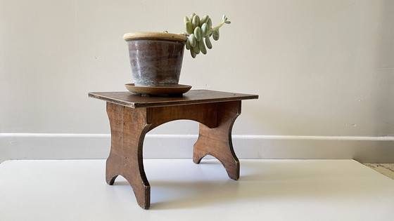 Image 1 of Vintage houten krukje