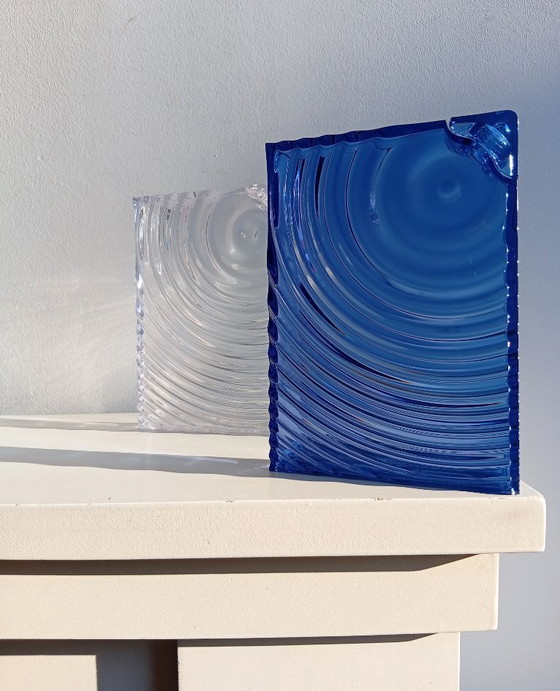 Image 1 of Ron Arad für GUZZINI 'Ripples' Wasserflasche 2er-Set transparent und blau