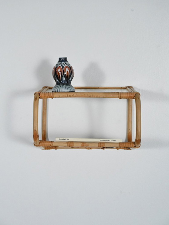 Image 1 of Table de chevet murale en bambou, années 1960