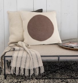 1x M&Otto Design Cushion Ruby