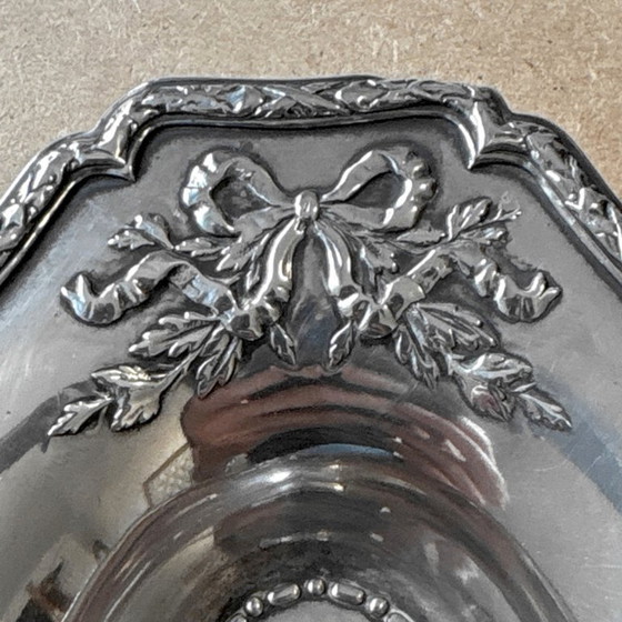 Image 1 of VASSOIO ANTICO IN ARGENTO MASSICCIO 916