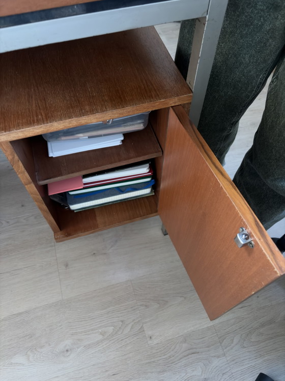 Vintage Modernistisch Bureau In Hout En Metaal – Metal, Wood (photo 4 of 5)